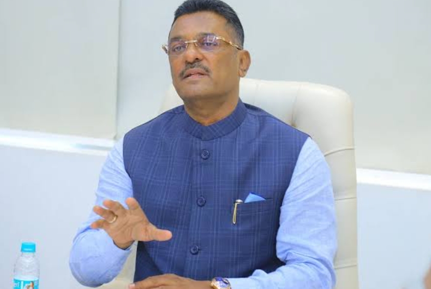 pratap sarnaik
