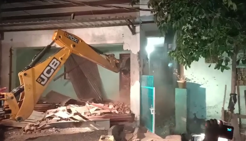 jcb