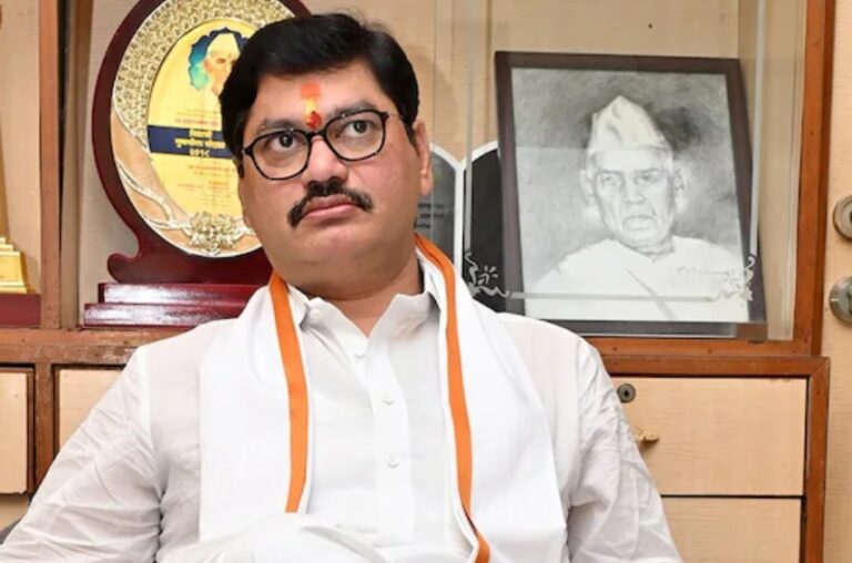 dhananjay munde